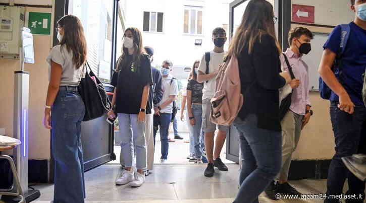 Scuola, Floridia: "In Dad 2,6% classi primo ciclo, 1,4% del secondo" - TGCOM