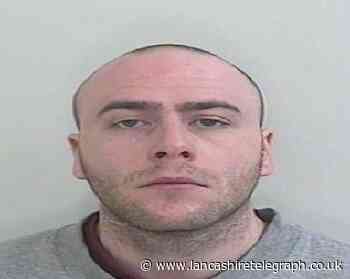 Convicted robber on the run from police should not be approached