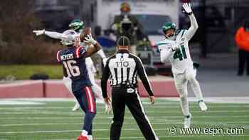 Don't call 'em trick plays: Why NFL teams love non-QB passes and who's best at it
