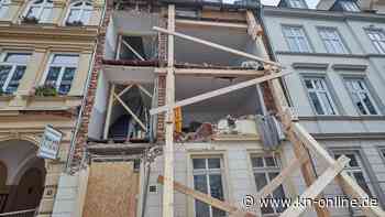 Hamburg: Nach Fassadeneinsturz - Explosion vermutlich im Keller