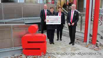 Die Sparkasse Aichach-Schrobenhausen spendet 1500 Euro für die Kartei der Not - Augsburger Allgemeine