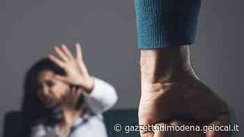 Modena. «Donne vittime della violenza: seguiti 400 uomini in 10 anni» - La Gazzetta di Modena
