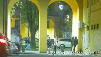 Lavoratore in nero in un market di Modena : denunciati i titolari - La Gazzetta di Modena