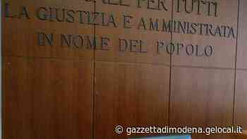 Modena, minacce e ricatto a luci rosse: condannate madre e figlia - La Gazzetta di Modena