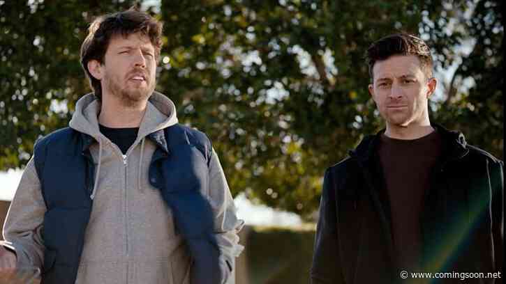 Exclusive Funny Thing About Love Clip Featuring Jon Heder