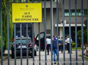 Covid, focolaio con 20 casi nel carcere di Santa Maria Capua Vetere. Domani tamponi a tappeto, colloqui a rischio - Corriere del Mezzogiorno