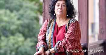 Almudena Grandes, Novelist of Spain’s Marginalized, Dies at 61
