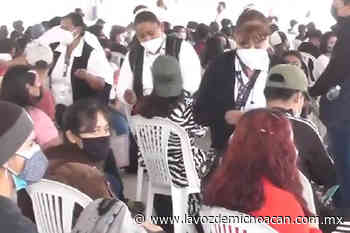 Mientras en Morelia es un caos, jóvenes mexiquenses le tienen miedo a la vacuna contra COVID-19 - La Voz de Michoacán