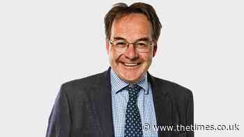 Quentin Letts: Ferocious Francois is for clinging to his cudgels - The Times