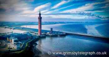 Fantastic photograph of Grimsby Docks to raise money for defibrillator - Grimsby Live