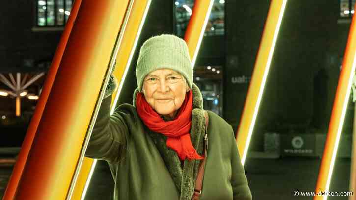 Liliane Lijn creates neon Christmas tree in London
