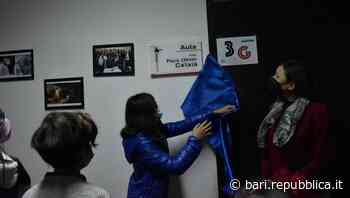 Bari, il liceo Salvemini dedica un'aula al prof Paco, scomparso a 42 anni - La Repubblica