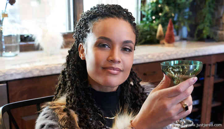 Get to Know '12 Dates of Christmas' Lead Amanda Grace Jenkins with These 10 Fun Facts (Exclusive)