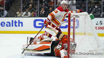 Gaudreau, Tkachuk lead Flames over Ducks in shootout