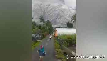 Vulkaanuitbarsting op Java: mensen slaan op de vlucht, één dodelijk slachtoffer en meerdere mensen met brandwonden