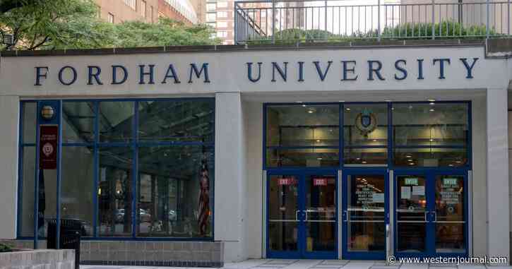 Tardy Black Students Interrupt Professor, Flustered Educator Mixes Up Their Names and Soon Gets Horrible News About His Job: Report
