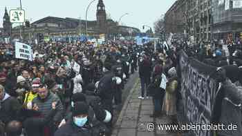 Polizei Hamburg: 5100 Corona-Impfgegner demonstrieren in Hamburg