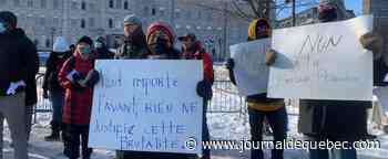 Près de 200 manifestants ont marché contre la brutalité policière à Québec