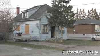 Community rallies around Renfrew, Ont. family who lost everything in house fire - CTV News Ottawa