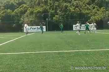 Secretários de Cotia jogam bola no CT do São Paulo em dia útil - WebDiario