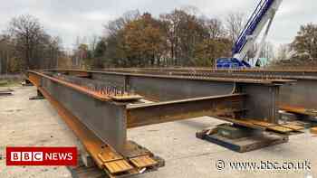 A46 bridge beams to be lifted into place near Coventry