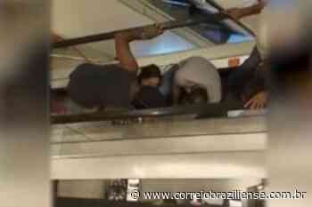 Vídeo: menina prende mão em escada rolante e precisa passar por cirurgia - Correio Braziliense
