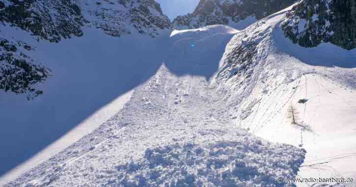 Zwei Lawinen mit drei Todesopfern in Österreich