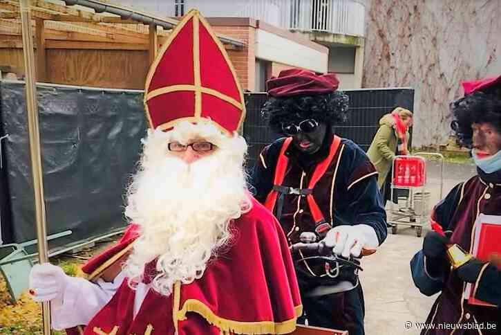 Sint samen met ecopiet en kluspiet op de bakfiets
