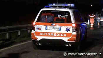 Cinque feriti nell'uscita di strada con ribaltamento di due auto a Mozzecane - Verona Sera
