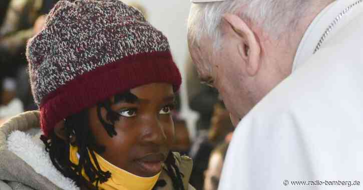 Papst Franziskus zurück auf Lesbos