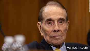 Bob Dole, giant of the Senate and 1996 Republican presidential nominee, dies