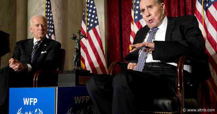 Mitt Romney, Utah officials mourn the death of former presidential candidate Bob Dole
