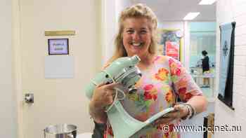 'We need to keep things out of landfill': Redcliffe Repair Cafe joins push for right to repair