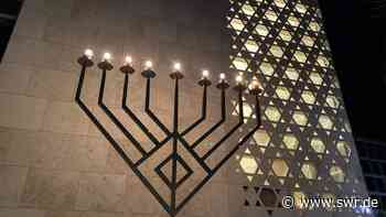 Jüdische Gemeinde in Ulm feiert Ende des Lichterfestes Chanukka - SWR