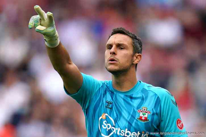Southampton face goalkeeper 'problem' following Alex McCarthy injury - Largs and Millport Weekly News