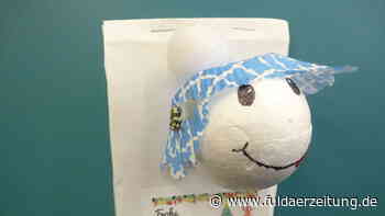 Fulda: Weihnachtsaktion in der Bibliothek - Basteltüten und Online-Lesung für Kinder - Fuldaer Zeitung