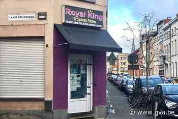 Politie ontdekt illegaal café onder winkel in Antwerpen - Gazet van Antwerpen