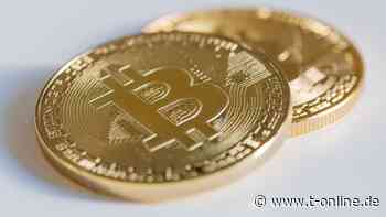 Kryptowährung: Bitcoin bleibt nach Kurseinbruch unter 50.000-Dollar-Marke