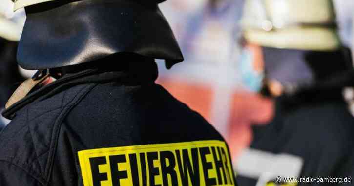 Frau raucht im Bett und stirbt bei Wohnungsbrand