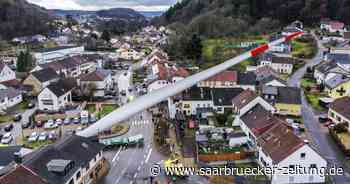 Schwertransport: XXL-Rotorblatt von Wadern nach Merchingen transportiert - Saarbrücker Zeitung