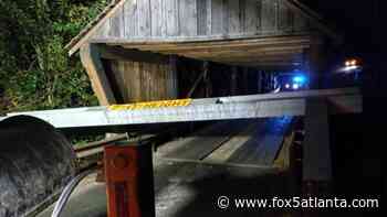 Driver 'bonks' beam protecting historic Cobb covered bridge - FOX 5 Atlanta