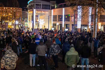 Chemnitz: Erneut hunderte Menschen bei unerlaubten Demos in Westsachsen - TAG24