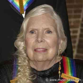 Joni Mitchell and Bette Midler feted at Kennedy Center Honors
