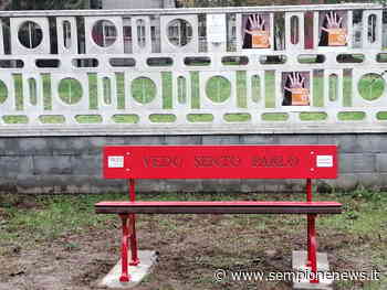 “Vedo, sento, parlo”: inaugurata la nuova panchina rossa a Barbaiana di Lainate | Sempione News - Sempione News