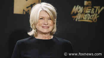 Martha Stewart confirms she is dating someone, but won't say who: 'I'm not going to tell'