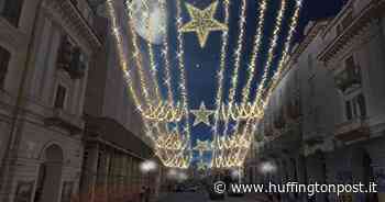 Un funambolo e mille luci per le feste di Natale a Cuneo. Mentre a teatro si pedala... - L'HuffPost