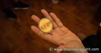 Marathon, Riot Lead Crypto Stocks Lower as Bitcoin Sinks - BloombergQuint