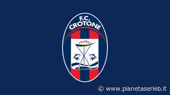 Qui Crotone – Mogos ha iniziato a lavorare col gruppo - pianetaserieb.it