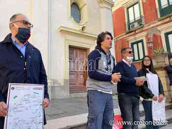 Crotone - Appuntamento con le maschere e l'esoterismo nel centro storico - CrotoneOK.it