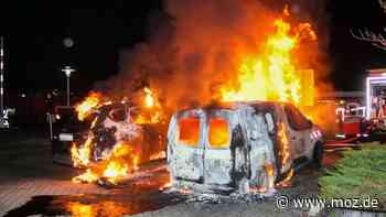 Feuerteufel in Rathenow: Erneut brennen Autos und Mülltonnen in der Optikstadt – diesmal trifft es die Stadtverwaltung - moz.de